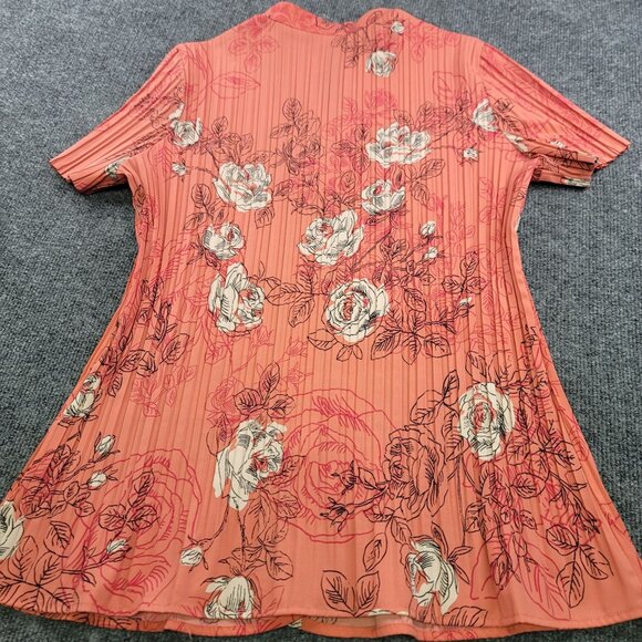 Laura Scott Large Floral Pleated Button-Up Coral Roses Short Sleeve Lightweight - Picture 3 of 9